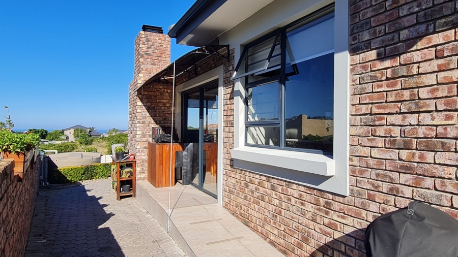 3 Bedroom Property for Sale in Dana Bay Western Cape